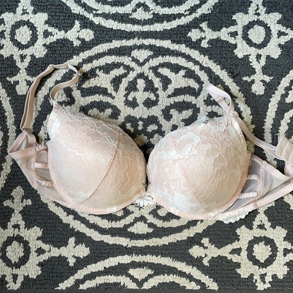 pink bra 34 DDD